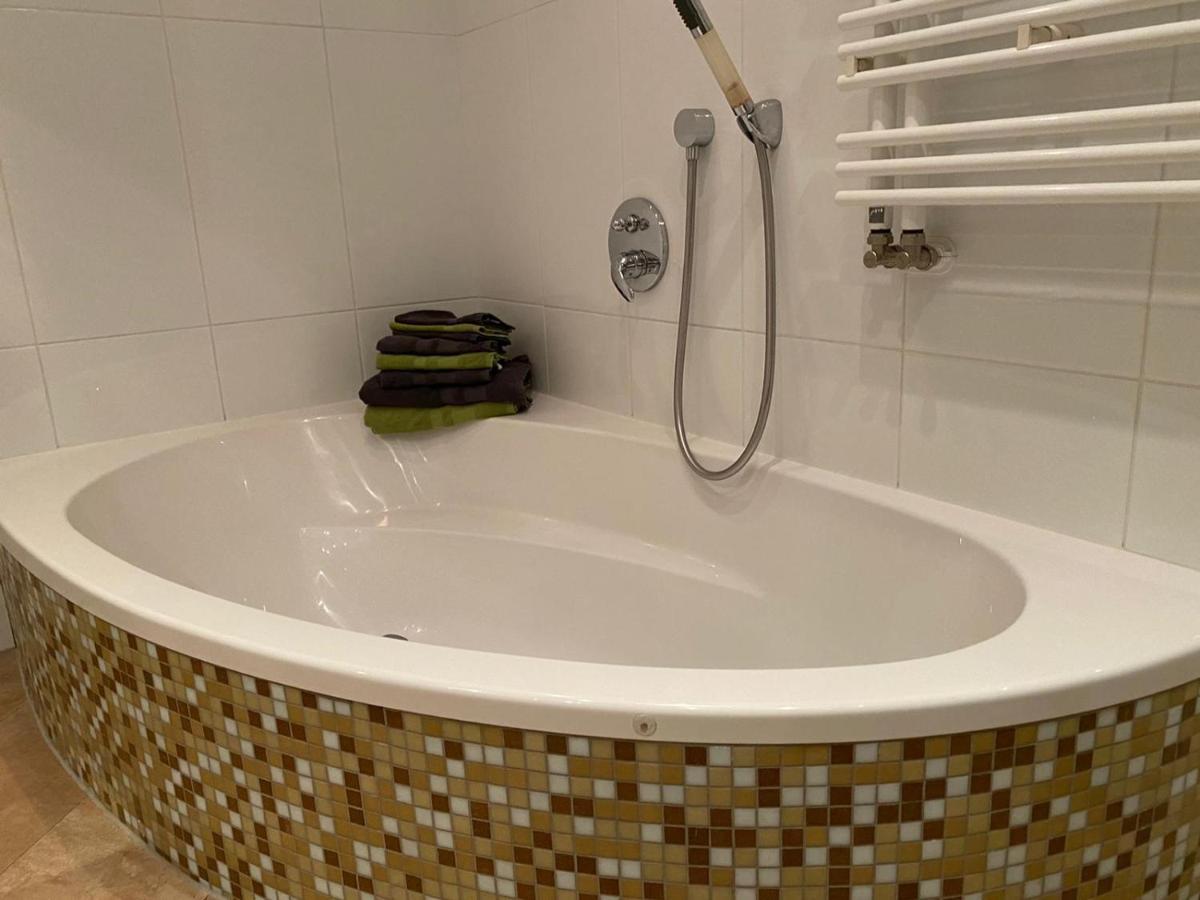 Ferienwohnung Sophia Inzing Bagian luar foto